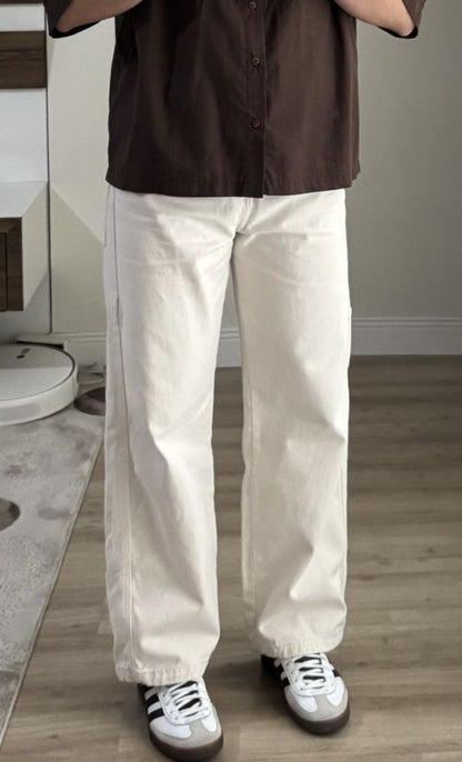 Classic White Baggy Jeans