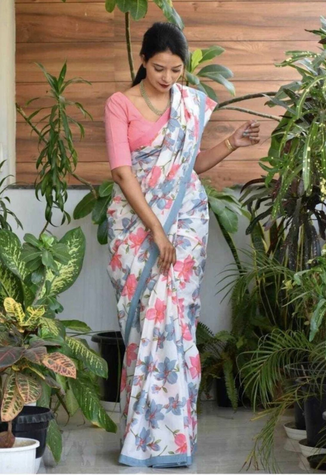 Breathable Hand Printed Cotton Mulmul Saree